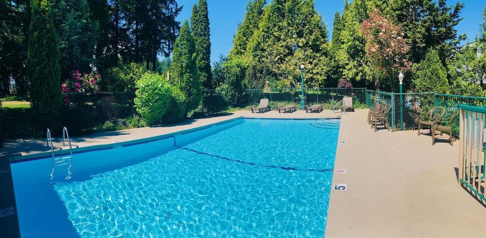 Best Western Cowichan Valley Inn Дънкан Екстериор снимка