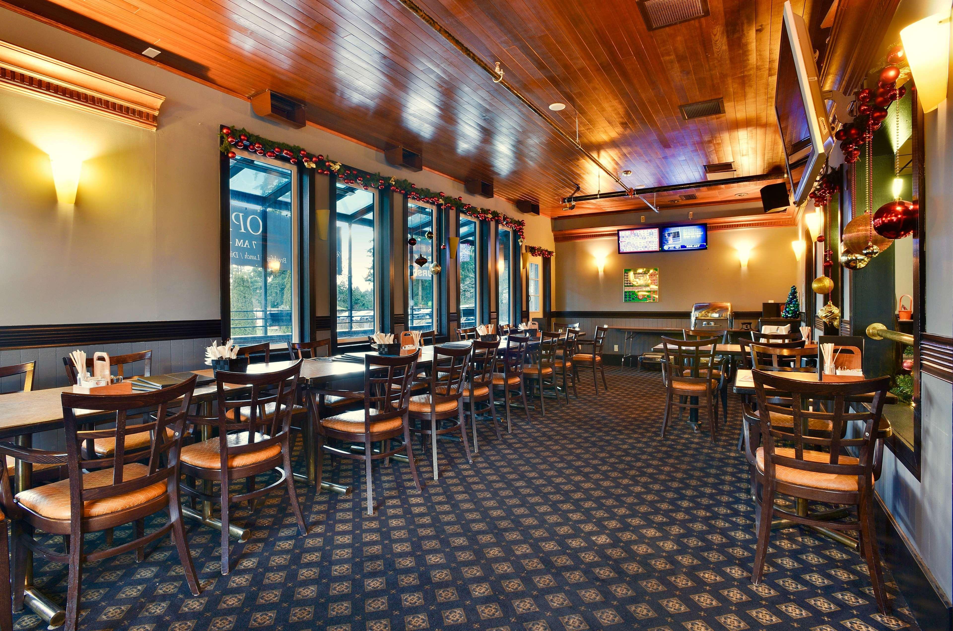 Best Western Cowichan Valley Inn Дънкан Екстериор снимка