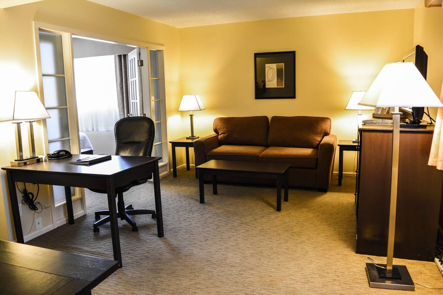 Best Western Cowichan Valley Inn Дънкан Екстериор снимка