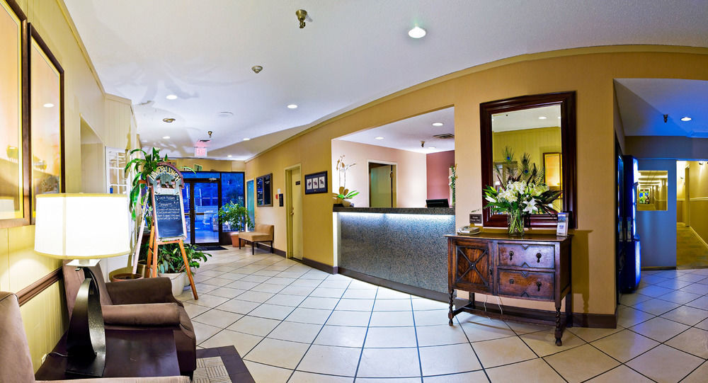 Best Western Cowichan Valley Inn Дънкан Екстериор снимка